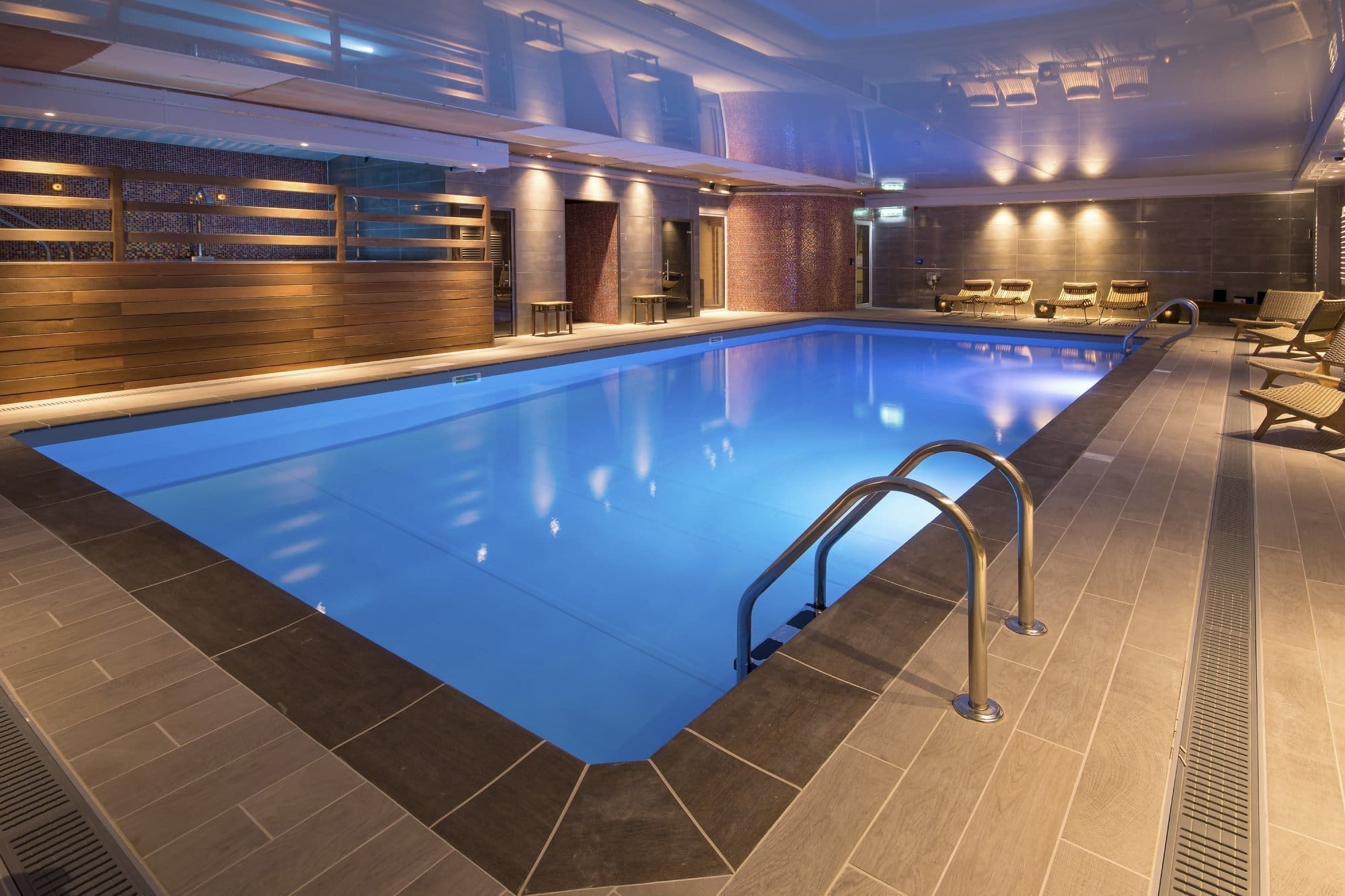 Hazte una idea del Show Room con nuestro Tour virtual