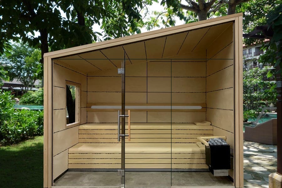 Sauna exterior en formato pendiente