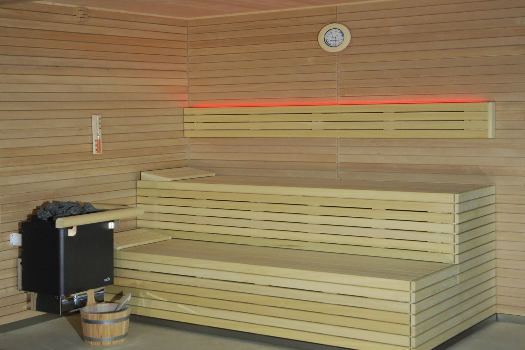 Zurich sauna in spruce wood