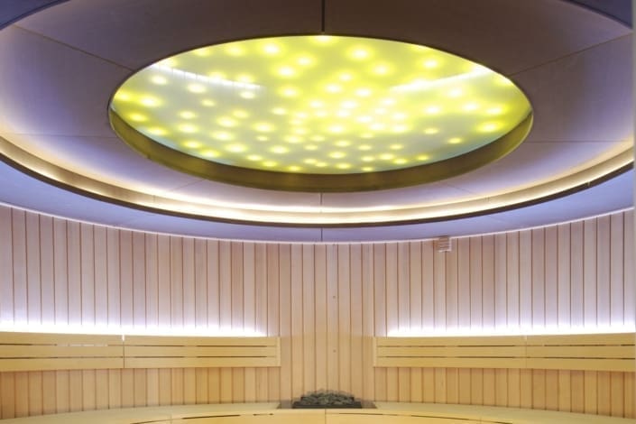 Cromoterapia en amarillo para la Sauna Round