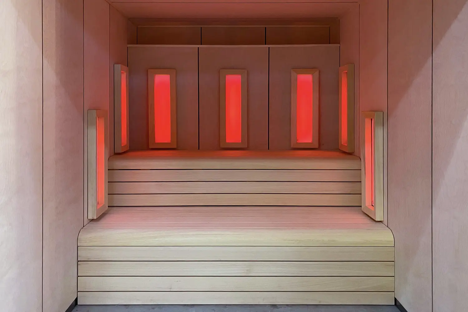 Sauna con infrarrojos, paneles de infrarrojos activos.